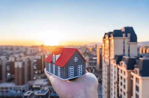 左暉因病辭世 3600億貝殼帝國(guó)的接班人謎局